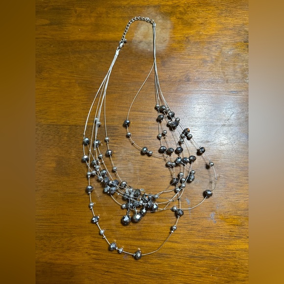 Necklaces - Picture 4 of 8